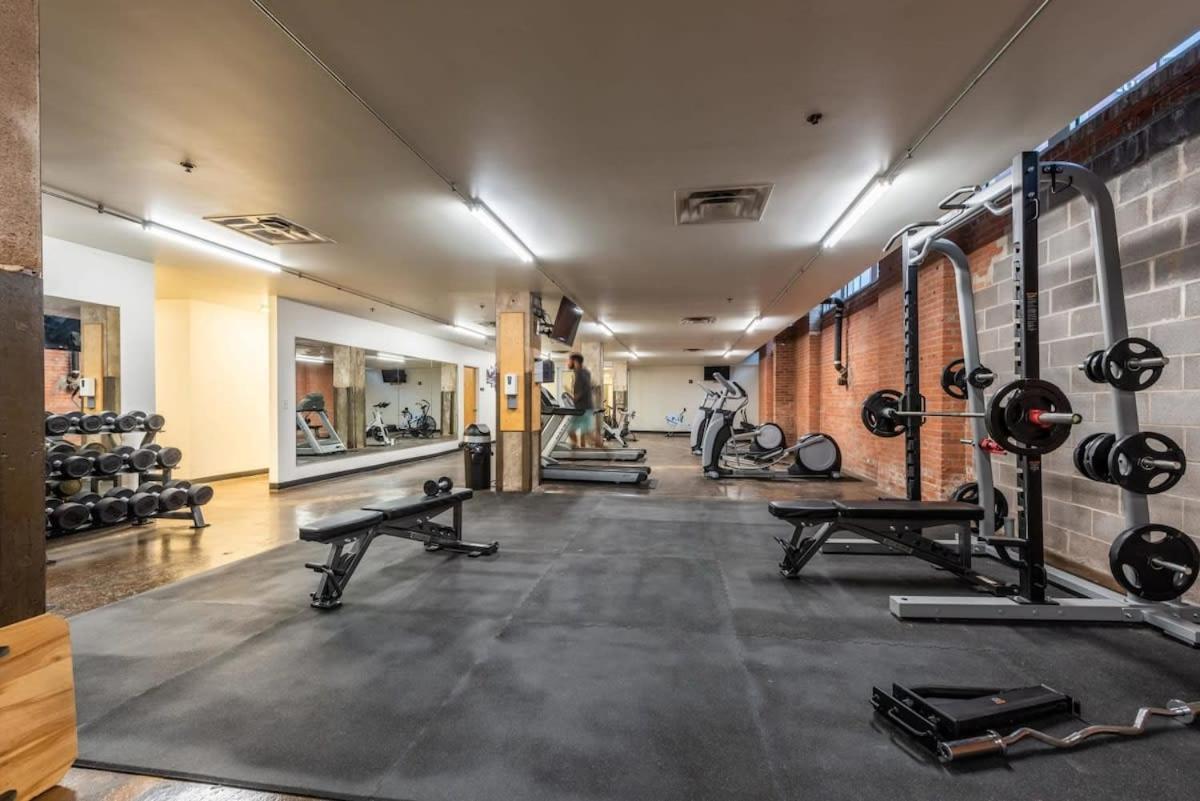 2Br 2Ba Spacious Historic Loft With Gym By Envitae Kansas City Ngoại thất bức ảnh