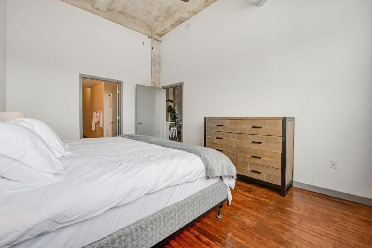 2Br 2Ba Spacious Historic Loft With Gym By Envitae Kansas City Ngoại thất bức ảnh